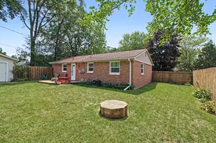 48542 Sully Dr, Belleville, MI 48111 - Photo 16