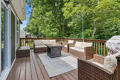 573 N Cygnet Lake Drive, Benton Harbor, MI 49022 - Photo 22