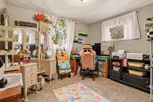 319 W Willard St, Paw Paw, MI 49079 - Photo 8