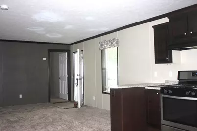 917 Marlin Avenue SW, Wyoming, MI 49509 - Photo 6