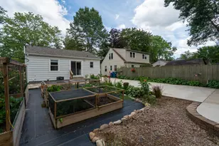 1707 Texel Dr, Kalamazoo, MI 49048 - Photo 30