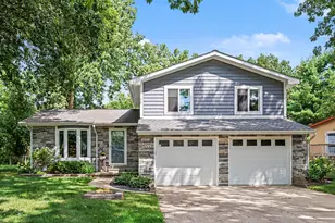 4377 Old Mill Rd, Pinckney, MI 48169 - Photo 2