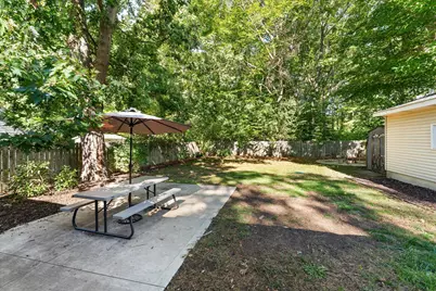 2217 W Lakewood Boulevard, Holland, MI 49424 - Photo 38