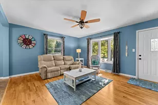 2217 W Lakewood Blvd, Holland, MI 49424 - Photo 6