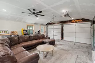 311 Michigan St, Zeeland, MI 49464 - Photo 18