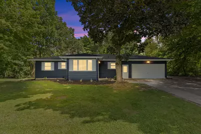 7246 Rezen Drive NE, Rockford, MI 49341 - Photo 2