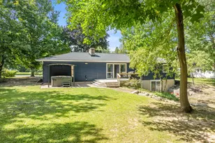7246 Rezen Dr NE, Rockford, MI 49341 - Photo 30