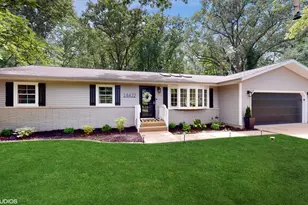 14422 Evergreen Dr, New Buffalo, MI 49117 - Photo 1