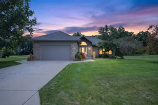 2619 Mulligan Dr, Jackson, MI 49203 - Photo 1