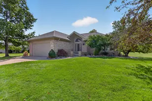 2619 Mulligan Dr, Jackson, MI 49203 - Photo 2