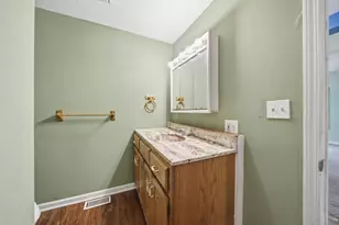 303 E Locust St, Morenci, MI 49256 - Photo 10