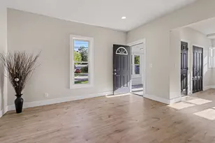 105 W Telegraph, Dowagiac, MI 49047 - Photo 10