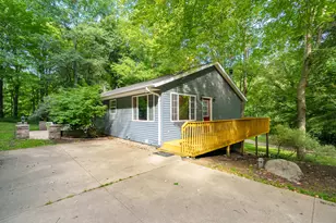 11175 S Enzian Rd, Plainwell, MI 49080 - Photo 4