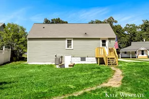 104 Sunnyside Ct, Greenville, MI 48838 - Photo 36