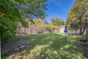 1810 Carol Ann Ave, Ypsilanti, MI 48198 - Photo 14