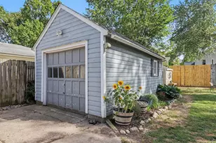 1320 Sheridan Dr, Kalamazoo, MI 49001 - Photo 22