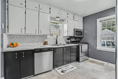 1320 Sheridan Drive, Kalamazoo, MI 49001 - Photo 8
