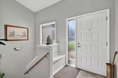 2880 S Wood Dale Drive, Jackson, MI 49203 - Photo 8
