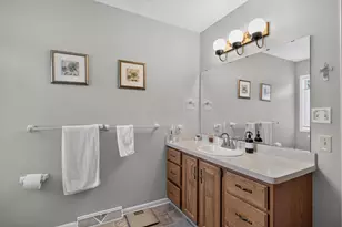 2880 S Wood Dale Dr, Jackson, MI 49203 - Photo 28