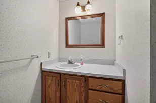 2880 S Wood Dale Dr, Jackson, MI 49203 - Photo 38