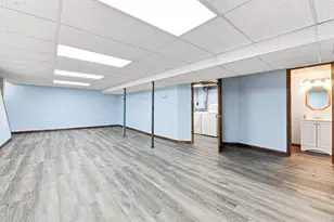 14627 Ellen Dr, Livonia, MI 48154 - Photo 20