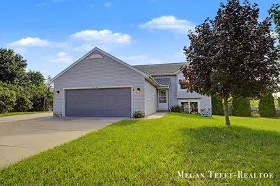 6230 Belmont Farms NE, Belmont, MI 49306 - Photo 2