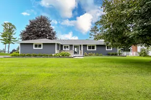 3363 Scenic Hills Dr, Williamsburg, MI 49690 - Photo 2