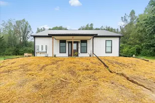 25455 L Dr N, Albion, MI 49224 - Photo 2
