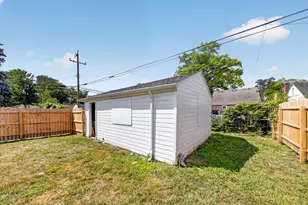 18001 Prevost St, Detroit, MI 48235 - Photo 8
