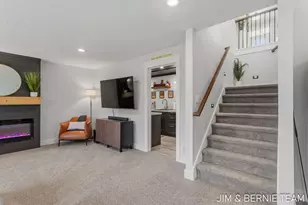 5559 Albright Ave SW, Wyoming, MI 49418 - Photo 28