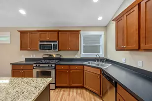 331 Rachaels Way, Spring Lake, MI 49456 - Photo 6