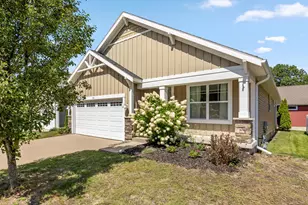 331 Rachaels Way, Spring Lake, MI 49456 - Photo 2