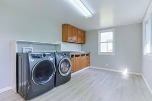 1542 Clarendon Ave, Niles, MI 49120 - Photo 38