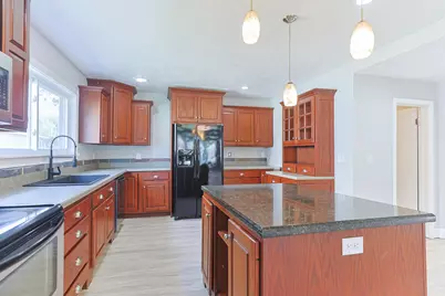 1542 Clarendon Avenue, Niles, MI 49120 - Photo 4