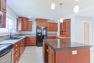 1542 Clarendon Ave, Niles, MI 49120 - Photo 4