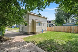 1735 Kalamazoo Ave SE, Grand Rapids, MI 49507 - Photo 24