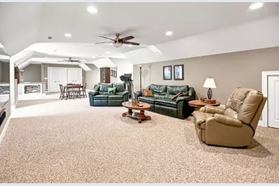 2992 E Bluffwood Terrace, Saint Joseph, MI 49085 - Photo 16