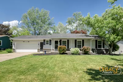 3051 Lantana Court SE, Kentwood, MI 49512 - Photo 1