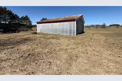 10897 Cypress Avenue, Paris, MI 49338 - Photo 2