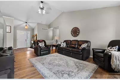 53015 Meadow View Lane, Paw Paw, MI 49079 - Photo 12