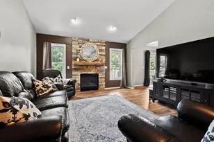 53015 Meadow View Ln, Paw Paw, MI 49079 - Photo 10