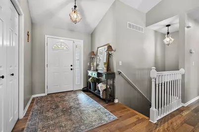 53015 Meadow View Lane, Paw Paw, MI 49079 - Photo 2