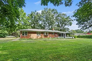 304 Orchard Cir, Gobles, MI 49055 - Photo 28