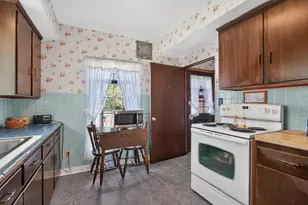 3650 Spring Arbor Rd, Jackson, MI 49201 - Photo 14