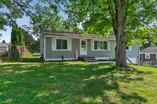 233 E Clark St, Jackson, MI 49203 - Photo 40