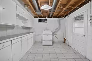 233 E Clark St, Jackson, MI 49203 - Photo 36