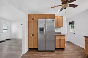 233 E Clark St, Jackson, MI 49203 - Photo 14