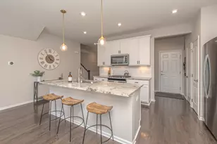 5782 Whispering Springs Dr, Ann Arbor, MI 48108 - Photo 12