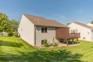 599 Sycamore Cir, Saline, MI 48176 - Photo 46
