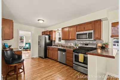 1546 Powers Avenue NW, Grand Rapids, MI 49504 - Photo 6